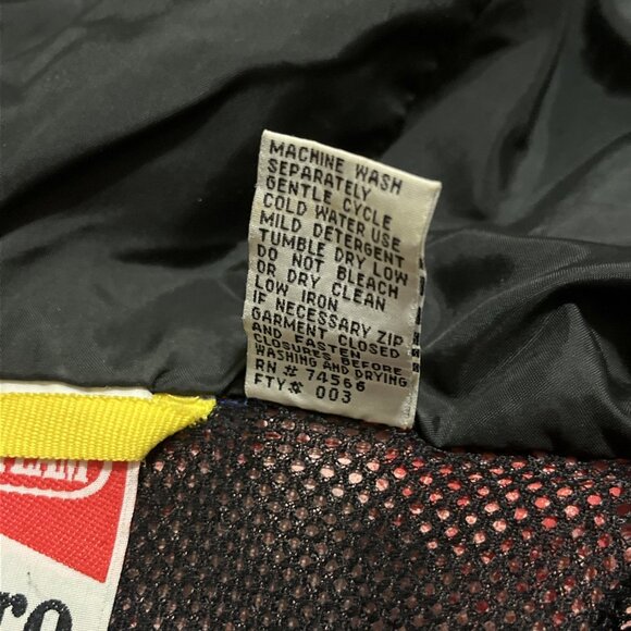 Men's Marlboro Adventure Team Windbreaker XL Red Full Zip Hooded Jacket VINTAGE - Picture 15 of 16